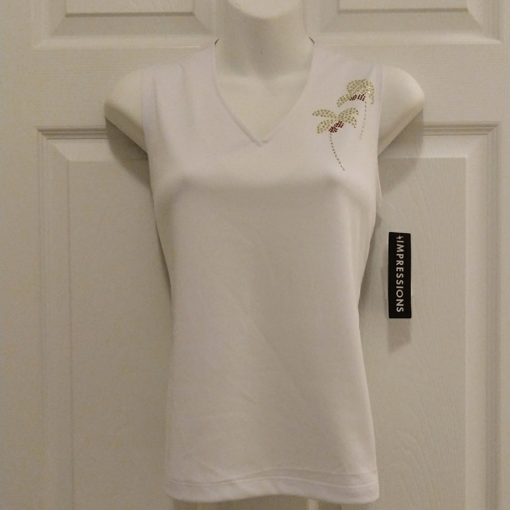 Impressions (S) tank top - NWOT